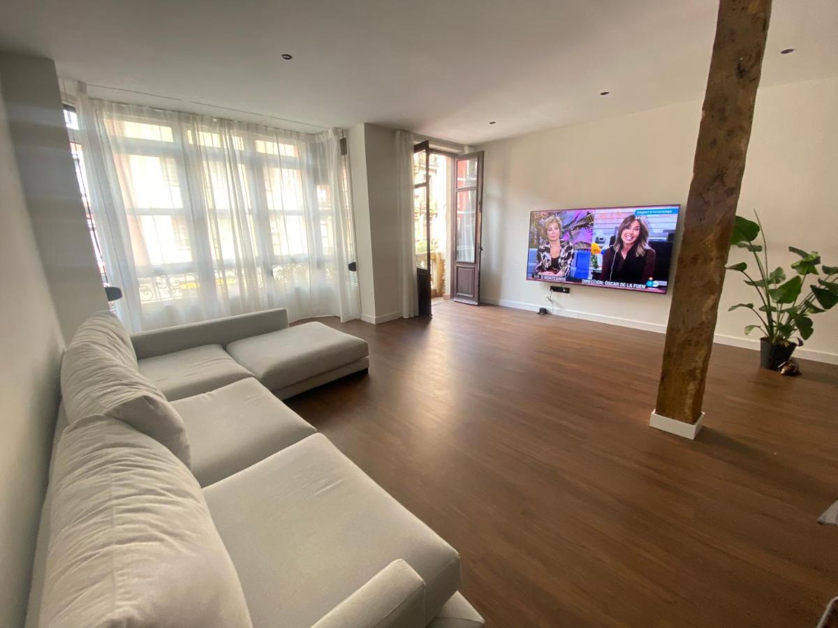 Bilbao Center Apartament Екстер'єр фото
